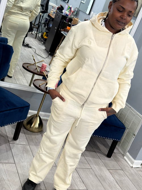 Cream Jogger